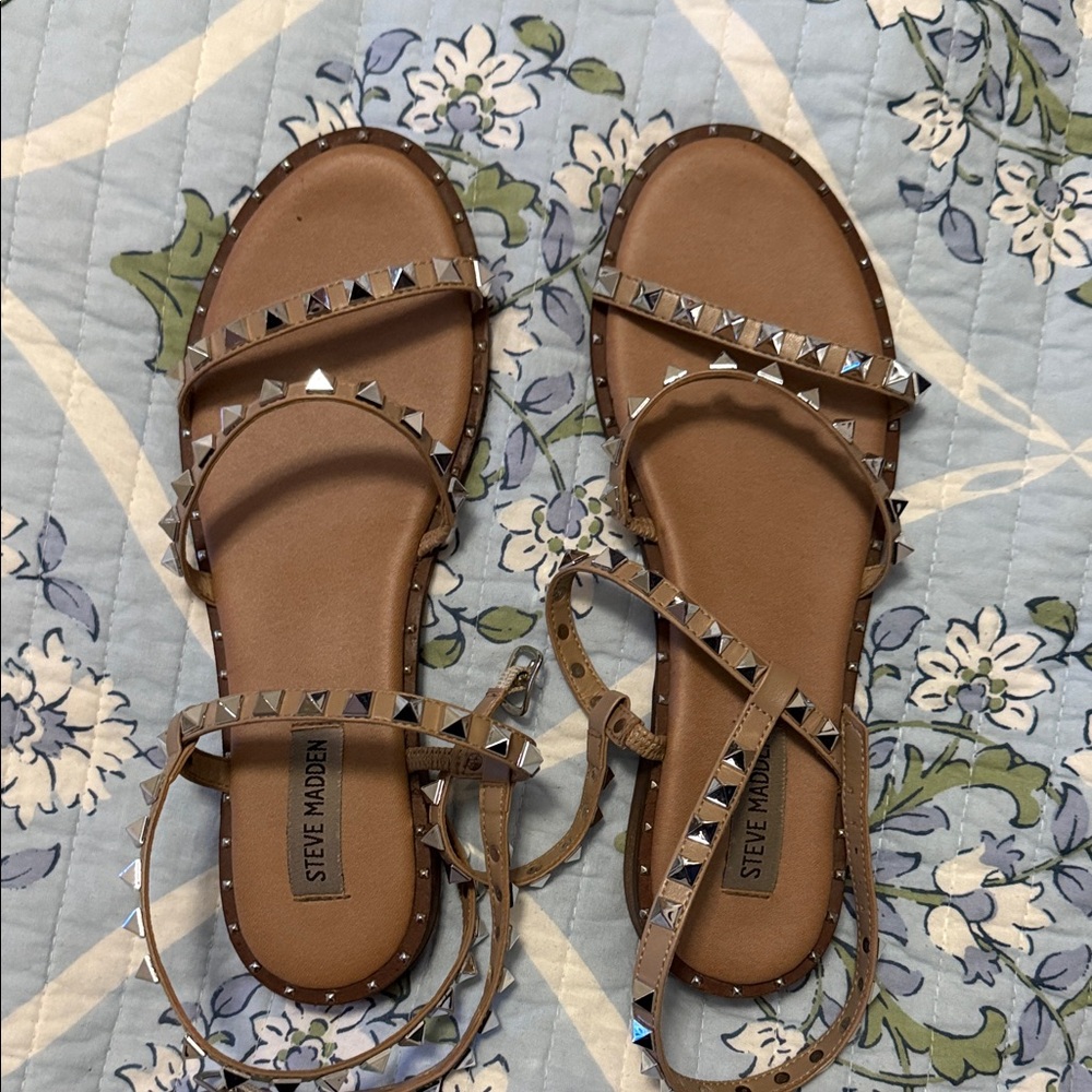 Steve Madden Brown Studded Sandals